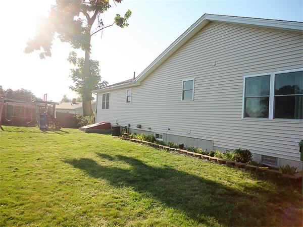1255 Burnett Road Chicopee, MA 01020 - Photo 3 of 23 Gallery Image 3