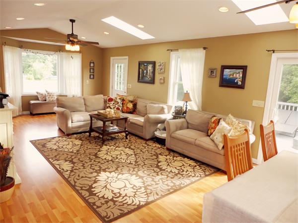 1255 Burnett Road Chicopee, MA 01020 - Photo 6 of 23 Gallery Image 6