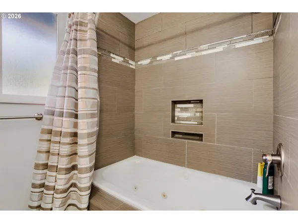 $589,900 | 7815 Southwest 184th Avenue, Beaverton, OR 97007
