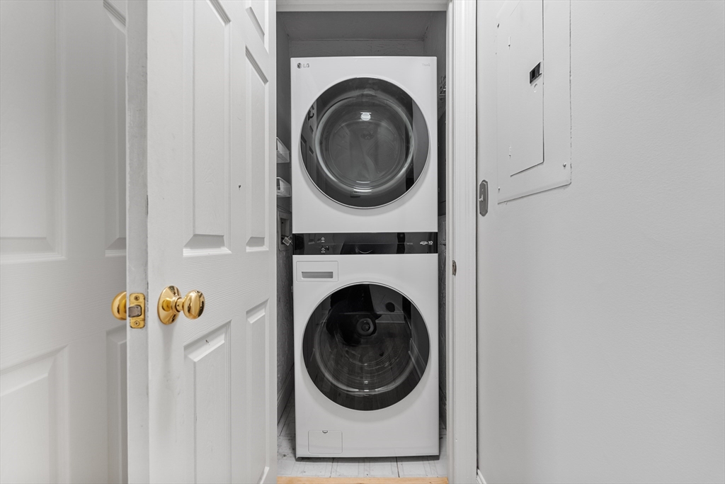 46 Mercer Street, Unit 2 Boston, MA 02127 - Photo 11 of 12