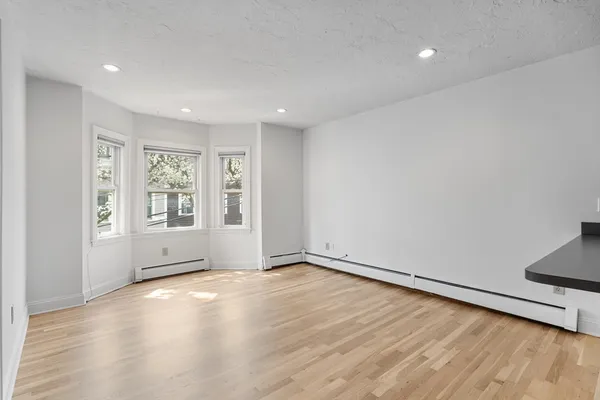 $3,450 | 46 Mercer Street, Unit 2, Boston, MA 02127