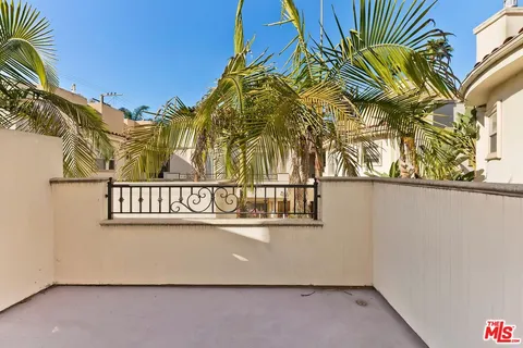 $1,575,000 | 841 Westmount Drive, Unit 116, West Hollywood, CA 90069