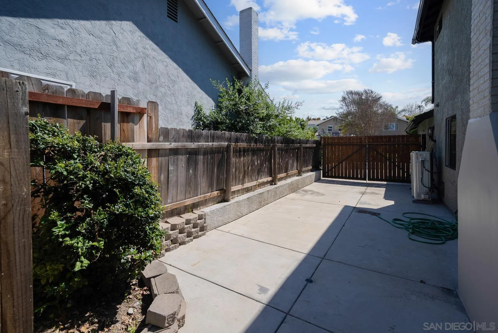 3523 Chauncey Road Oceanside, CA 92056 - Photo 32 of 34 a view of balcony with hardwood