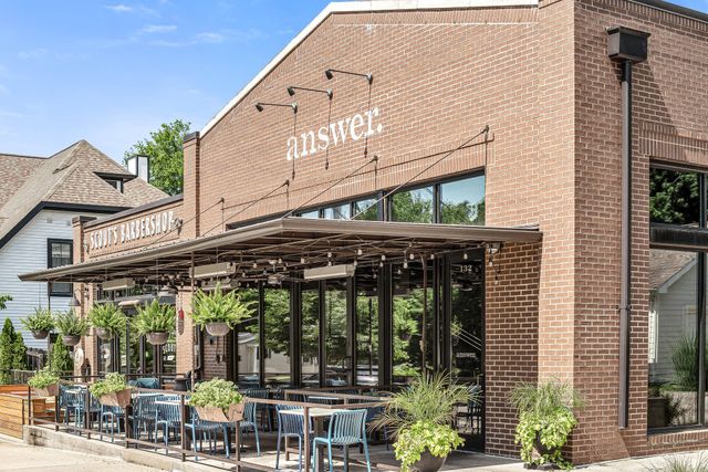 a car parked in front of a building