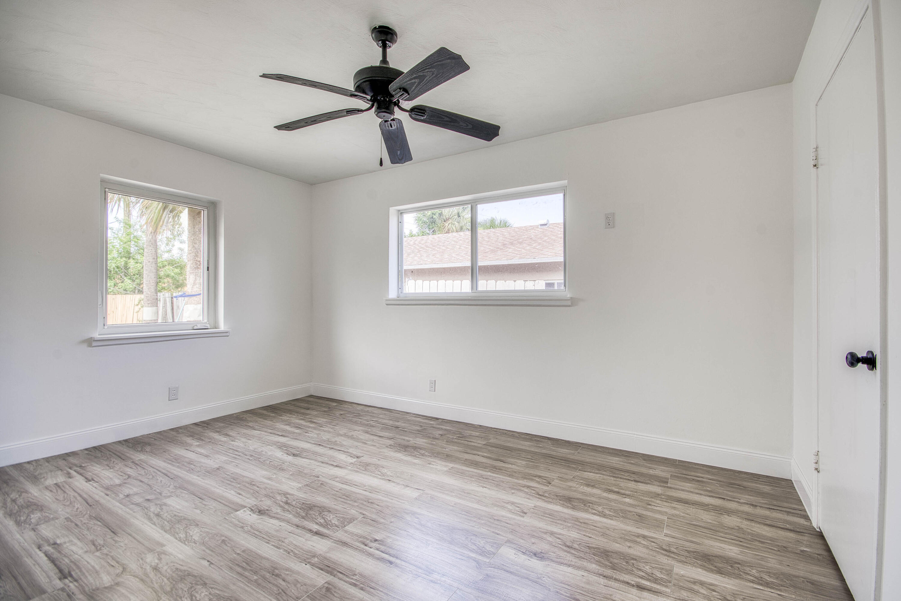 950 West 36th Street Riviera Beach, FL 33404 - Photo 15 of 18 _IMG5598_HDR