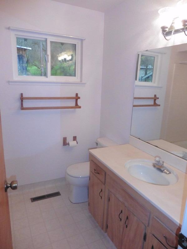 36810 Lodge Road Tollhouse, CA 93667 - Photo 10 of 37 Gallery Image 10