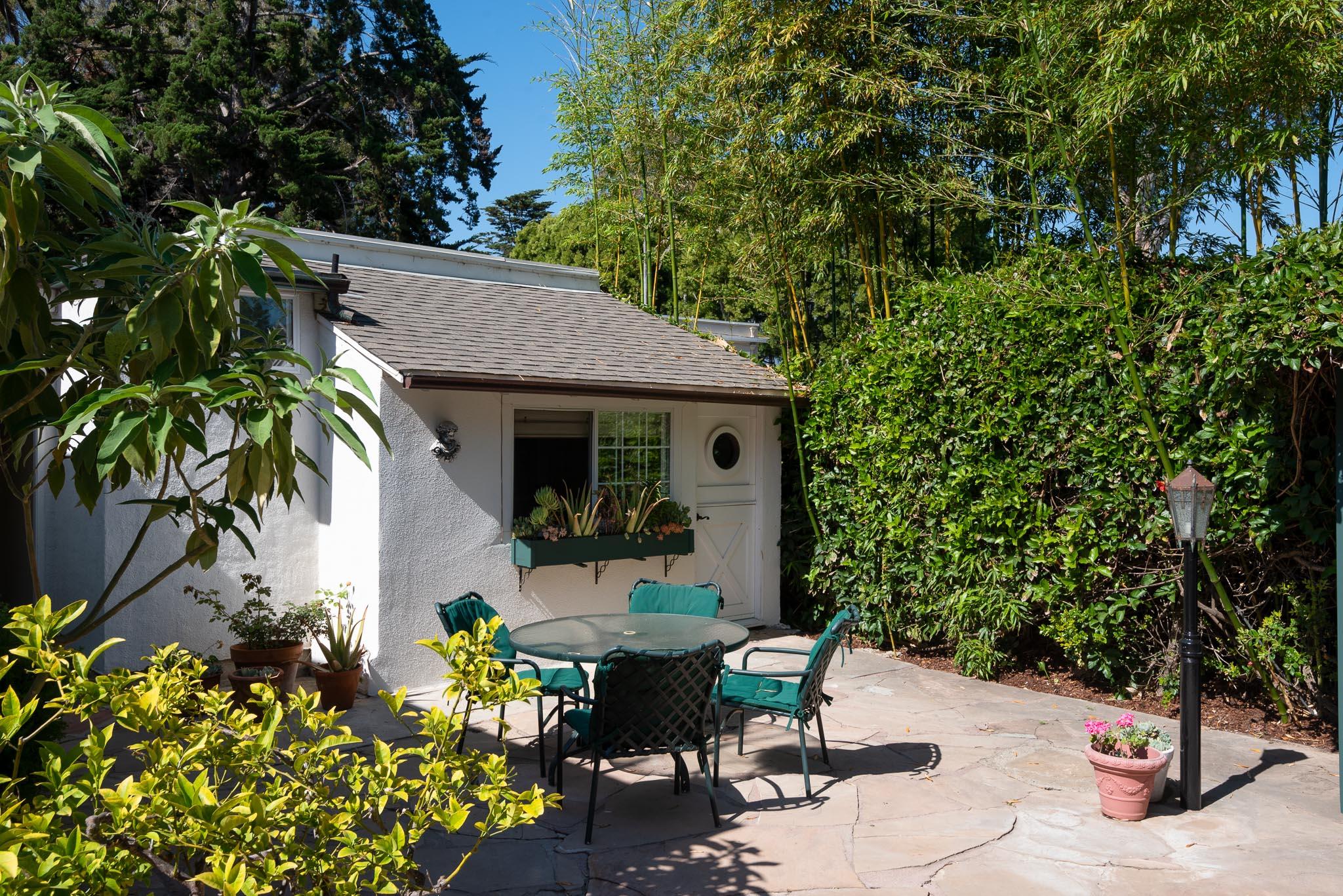 62 Humphrey Road Montecito, CA 93108 - Photo 22 of 24 Guest House Entry