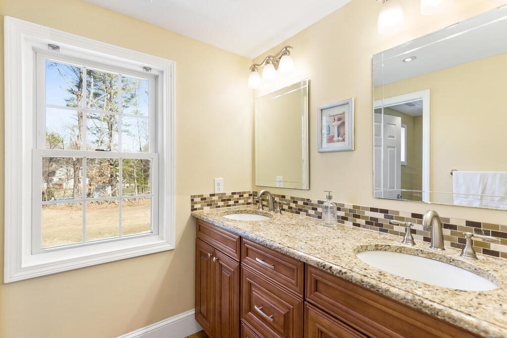 102 Jackman Street Georgetown, MA 01833 - Photo 28 of 40 Gallery Image 28