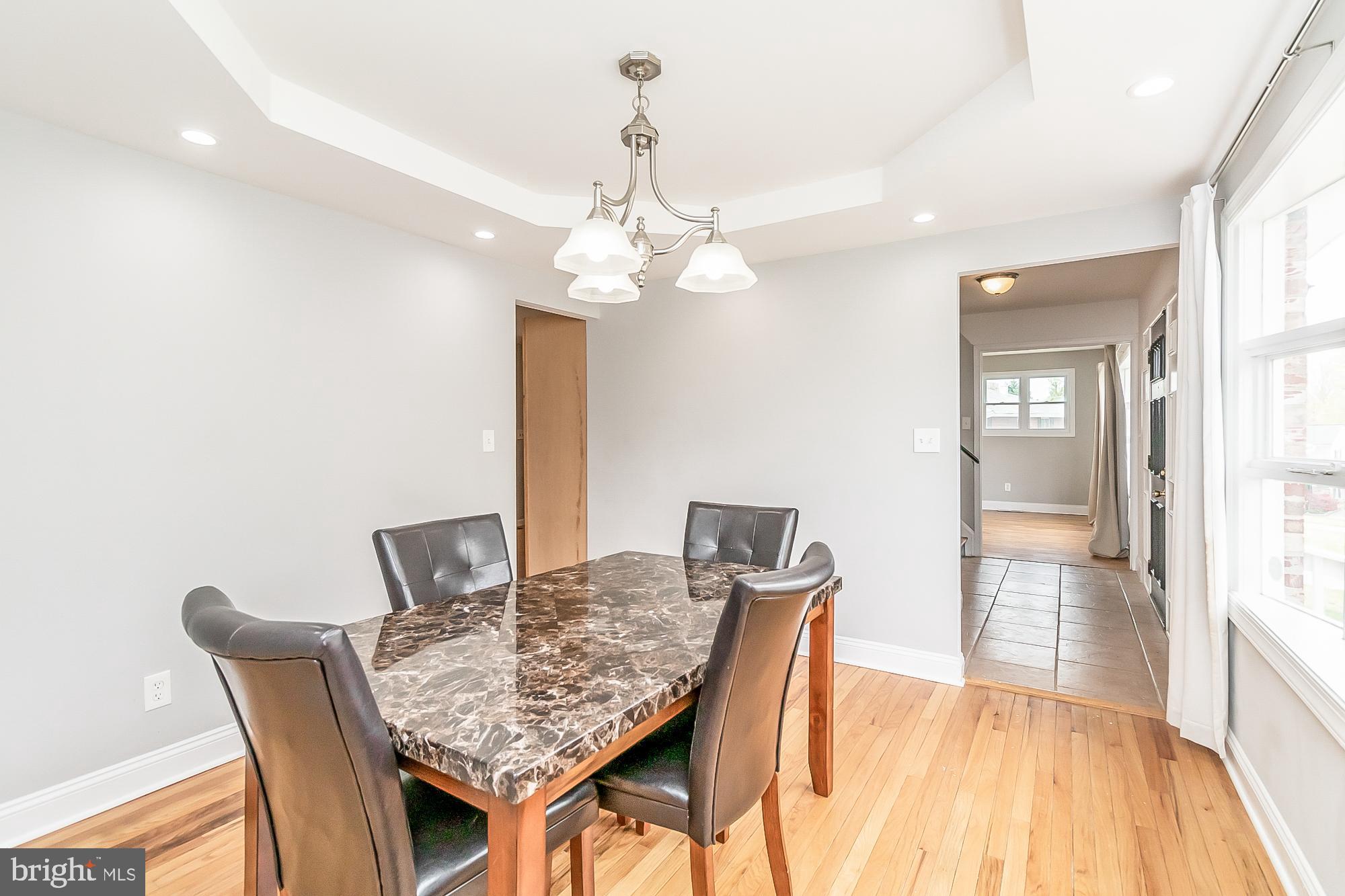 1522 National Rosedale, MD 21237 - Photo 23 of 41 DR opens to kitchen and foyer