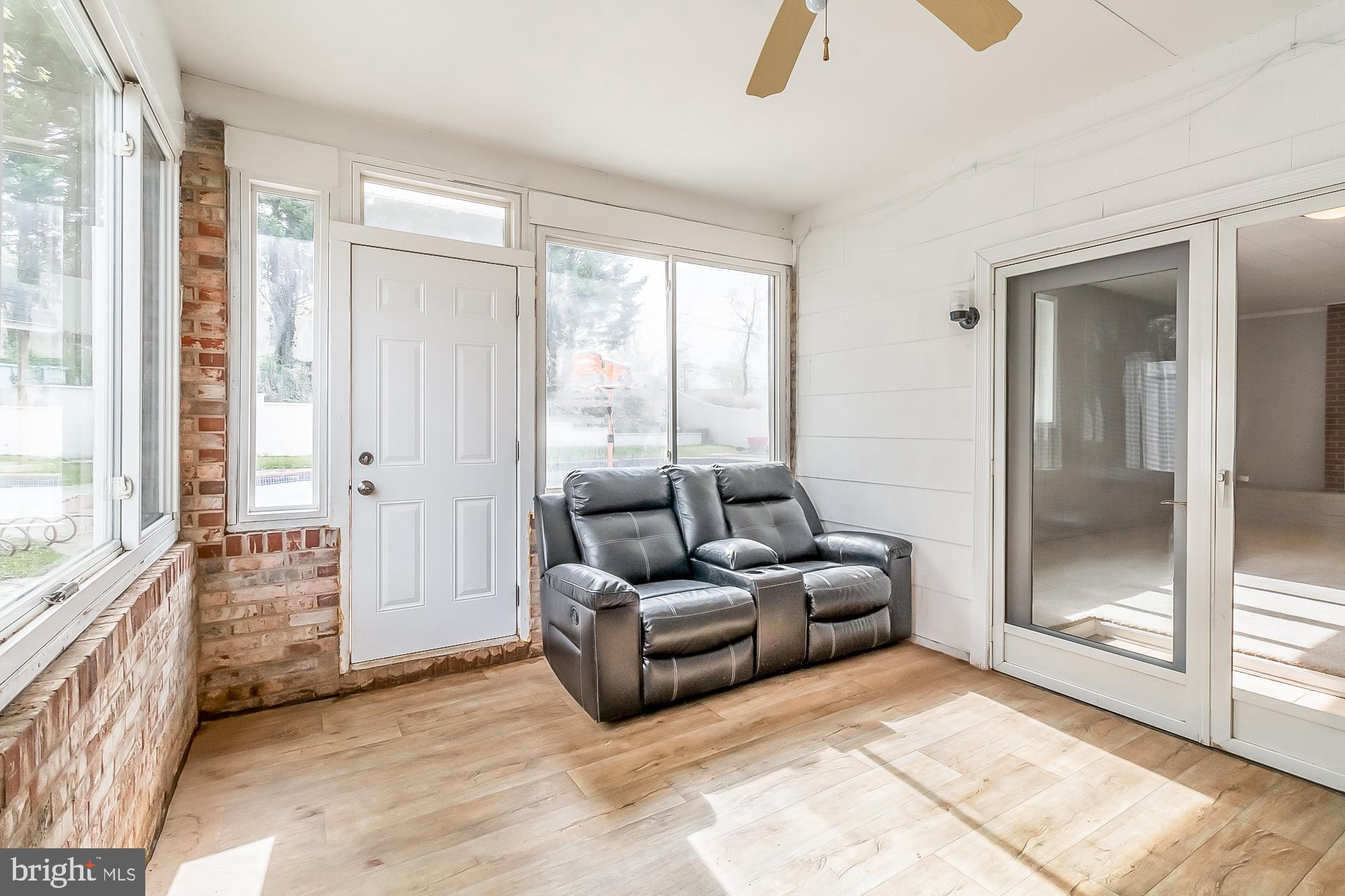 1522 National Rosedale, MD 21237 - Photo 30 of 41 Sunroom also works as a great pool room or mudroom