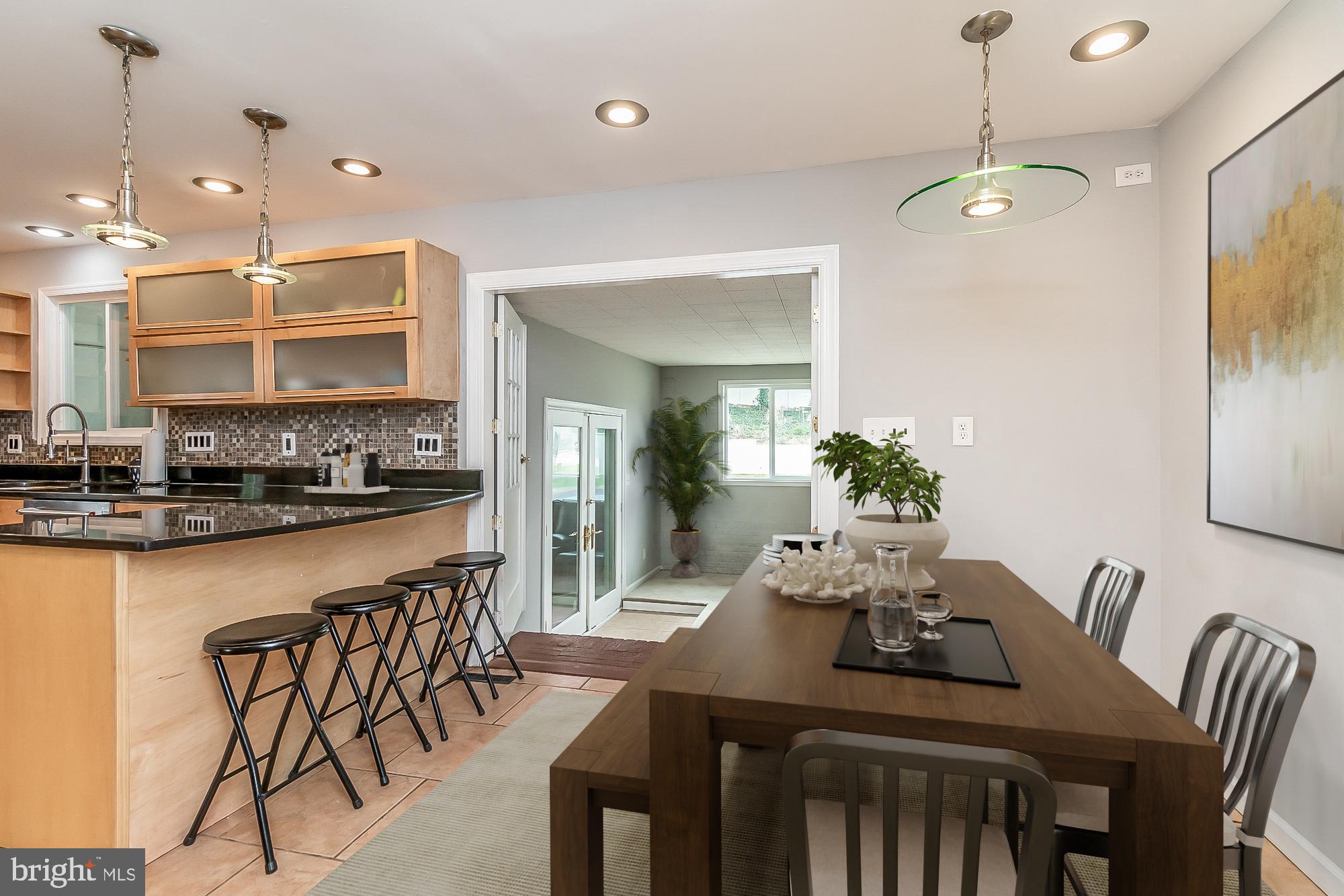 1522 National Rosedale, MD 21237 - Photo 6 of 41 Eat in kitchen opens to family room