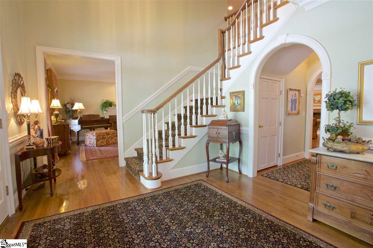 2 Riva Ridge Way Greenville, SC 29615 - Photo 4 of 36 Gallery Image 4