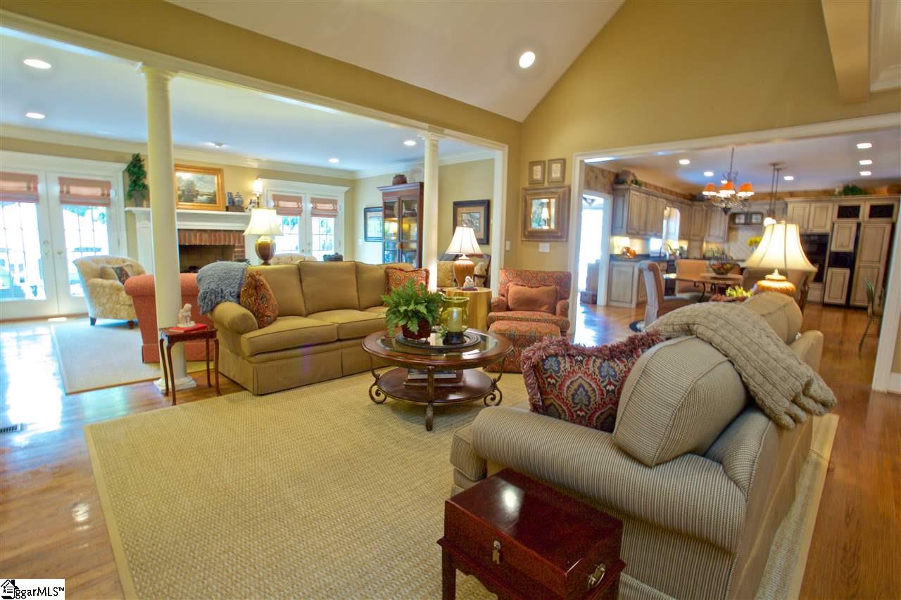 2 Riva Ridge Way Greenville, SC 29615 - Photo 7 of 36 Gallery Image 7