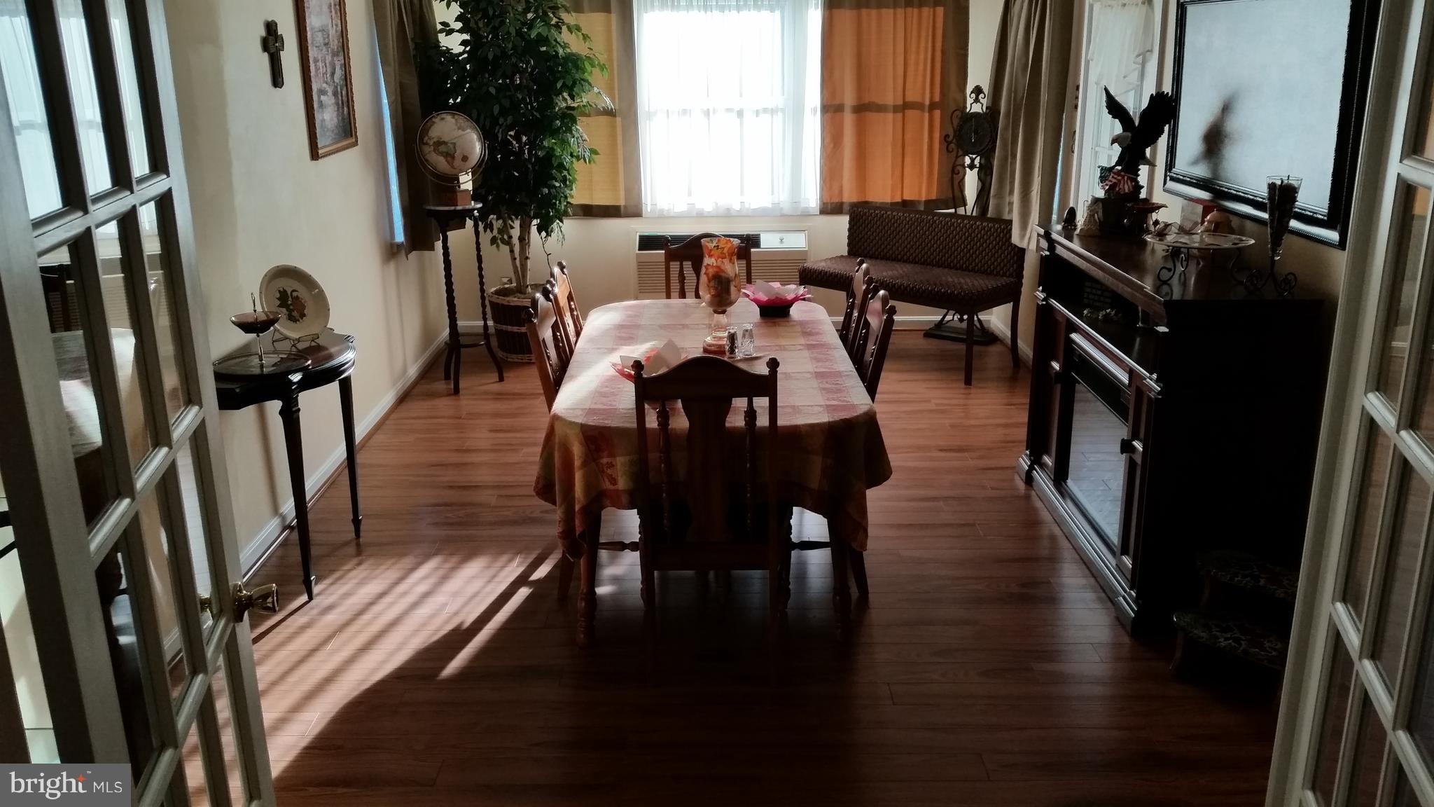 225 West Ash Road Sterling, VA 20164 - Photo 8 of 22 Dining Room