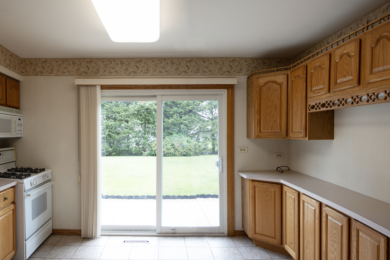 921 Iowa Avenue Addison, IL 60101 - Photo 22 of 30