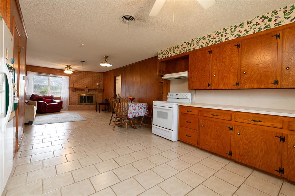 109 Clark Road Abilene, TX 79602 - Photo 9 of 40 Gallery Image 9