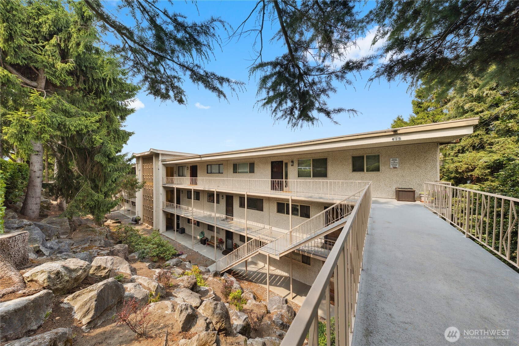 415 North State Street Bellingham, WA 98225 - Photo 4 of 33