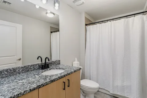 $925,000 | 415 Church Street, Unit 1801, Nashville, TN 37219