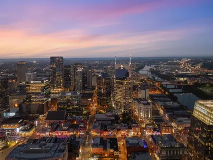 $925,000 | 415 Church Street, Unit 1801, Nashville, TN 37219