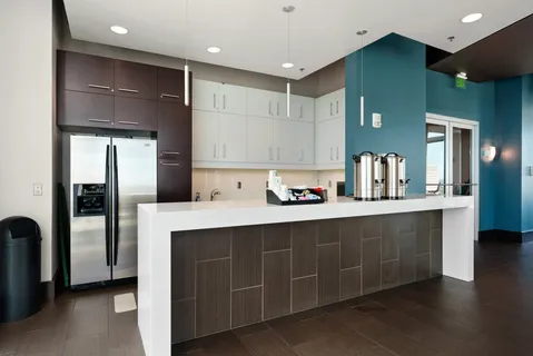 $925,000 | 415 Church Street, Unit 1801, Nashville, TN 37219