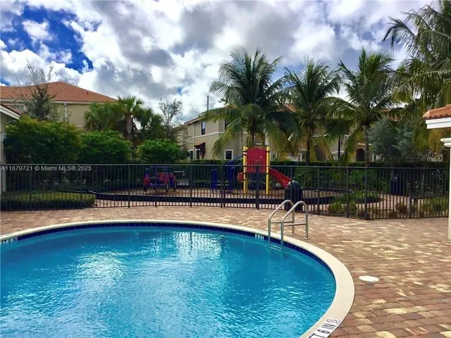 $2,850 | 1071 Northwest 33rd Court, Pompano Beach, FL 33064