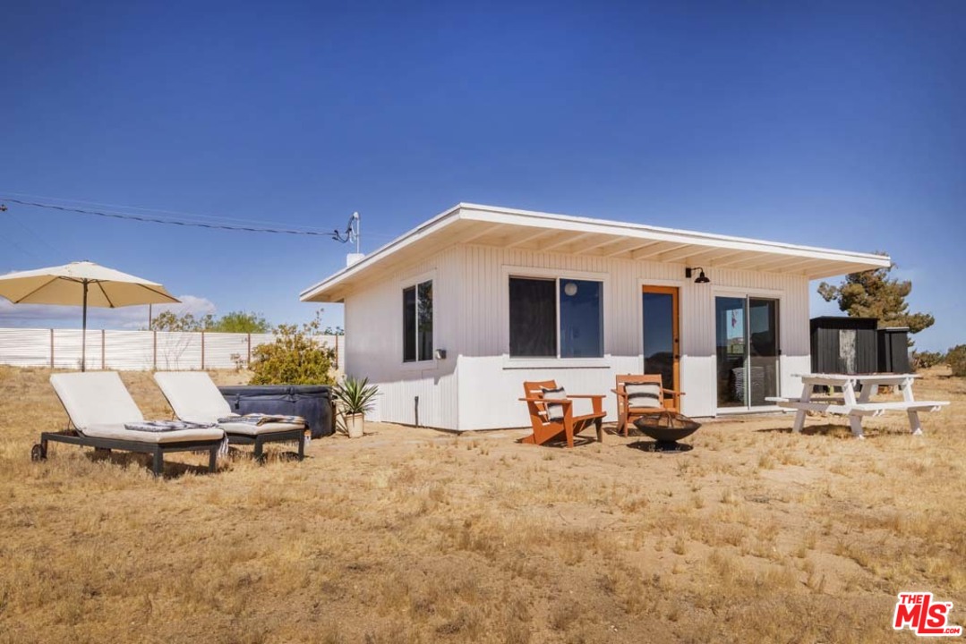 4719 Kickapoo Trail Landers, CA 92285 - Photo 11 of 21