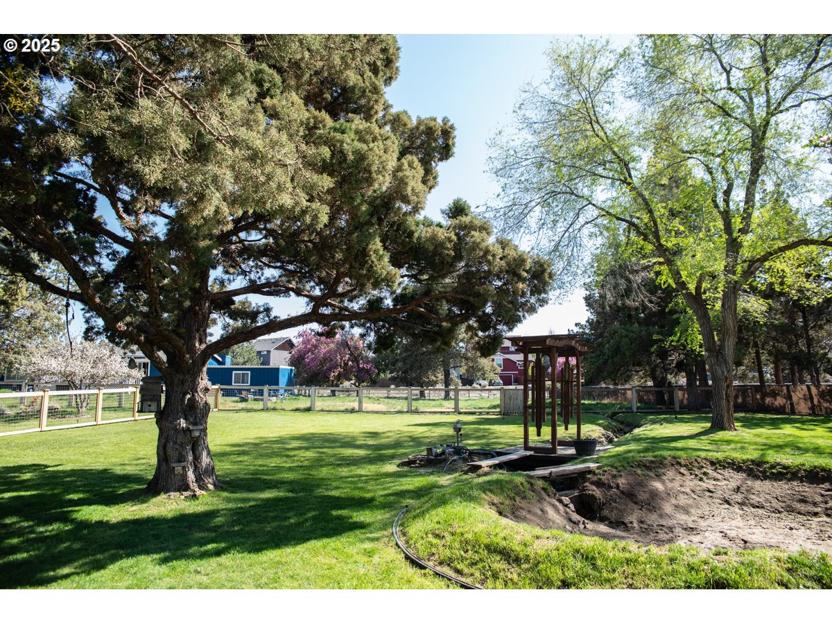 62725 Eagle Road Bend, OR 97701 - Photo 30 of 39 a view of a park with tree s