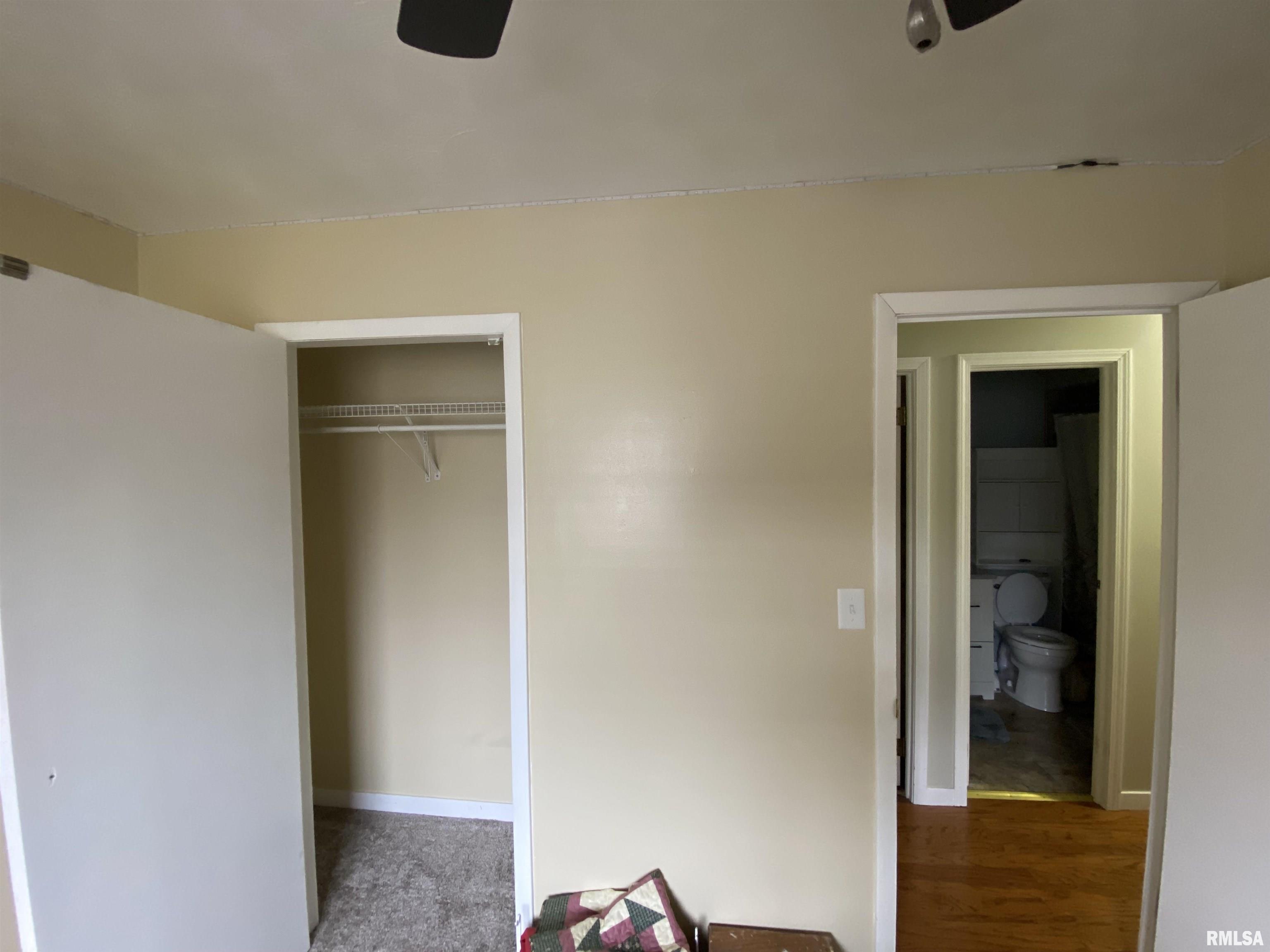 2304 Stokebridge Road Springfield, IL 62702 - Photo 9 of 18