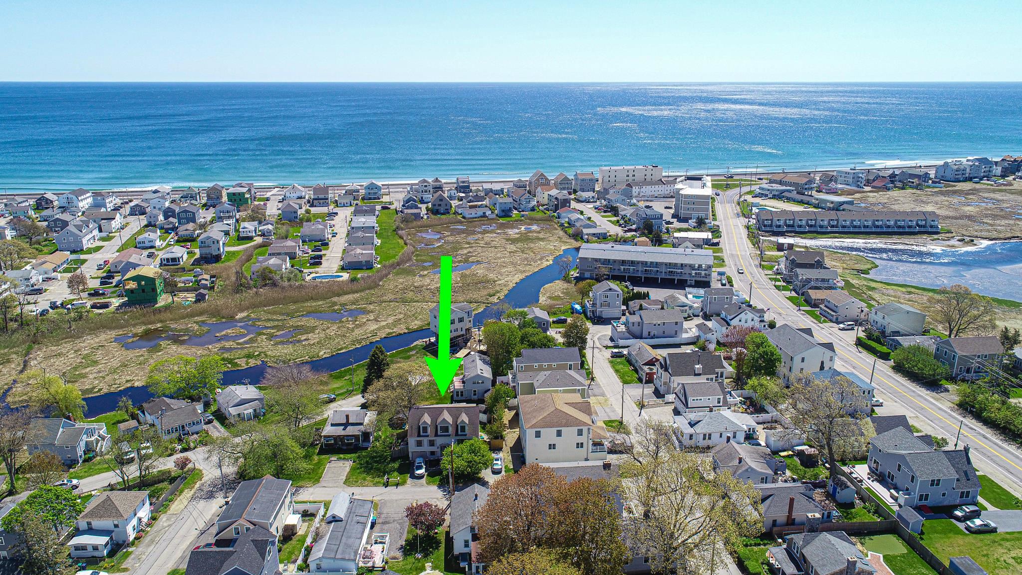 4 Crest Street Hampton, NH 03842 - Photo 1 of 40