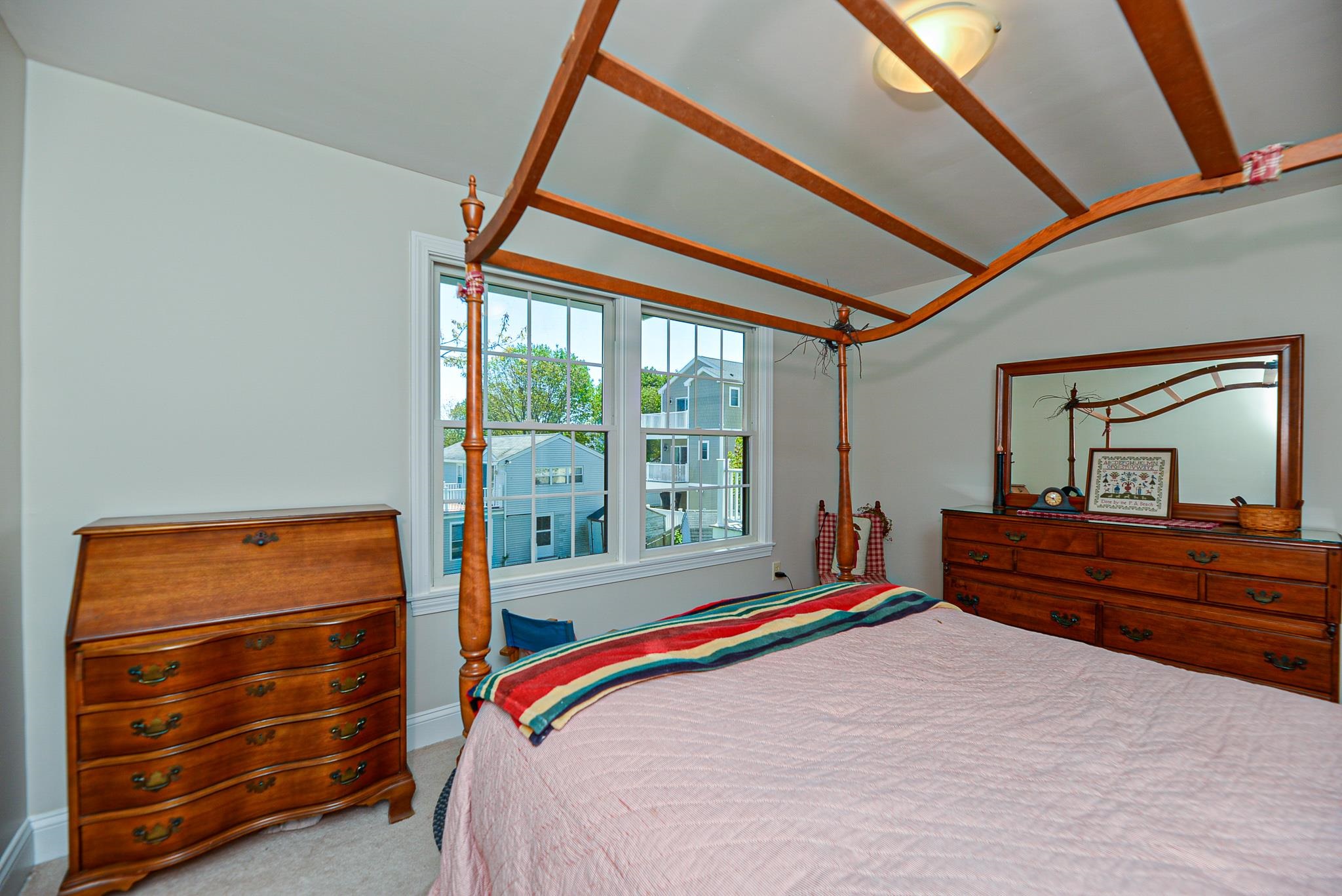 4 Crest Street Hampton, NH 03842 - Photo 15 of 40