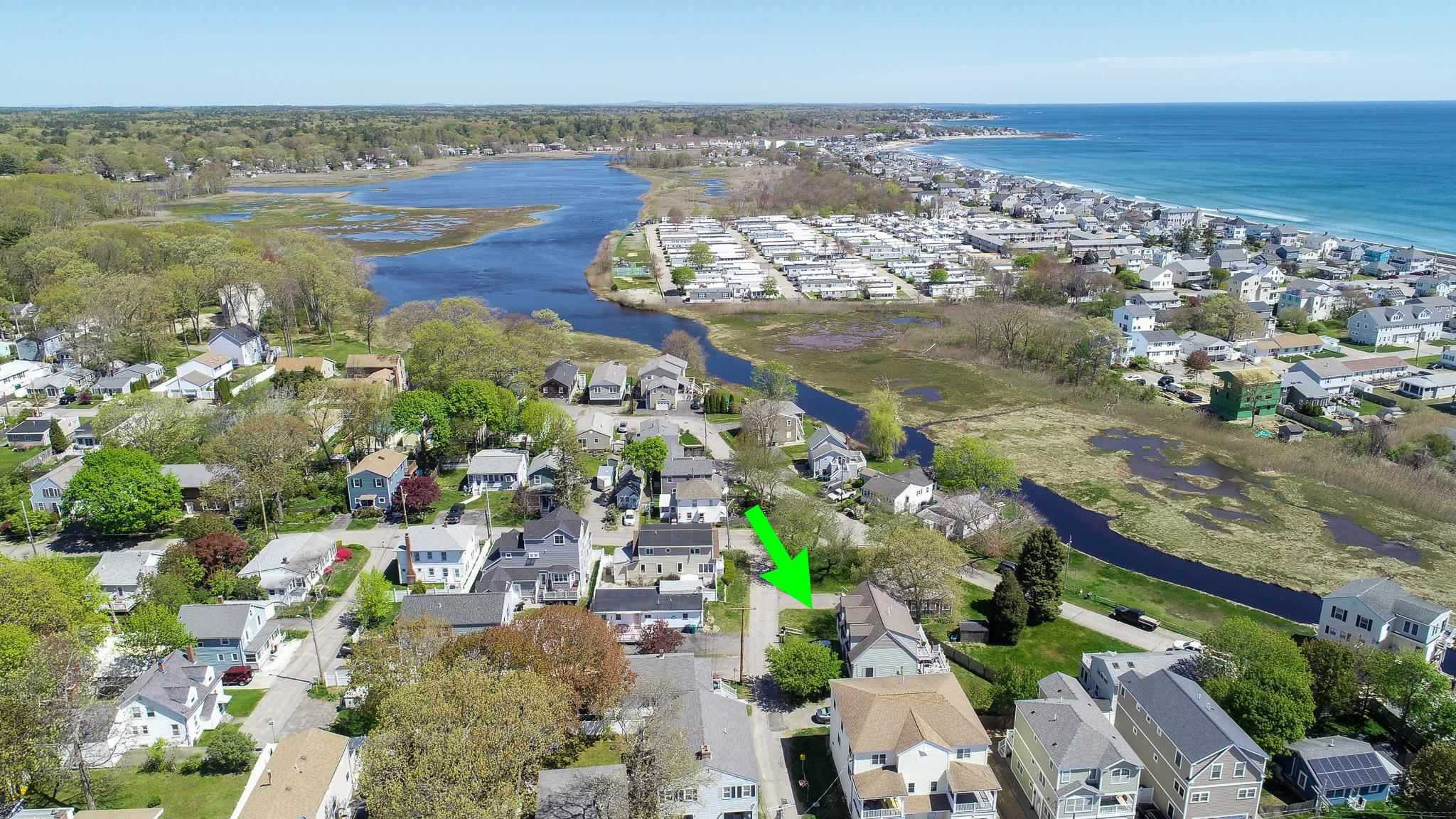 4 Crest Street Hampton, NH 03842 - Photo 3 of 40