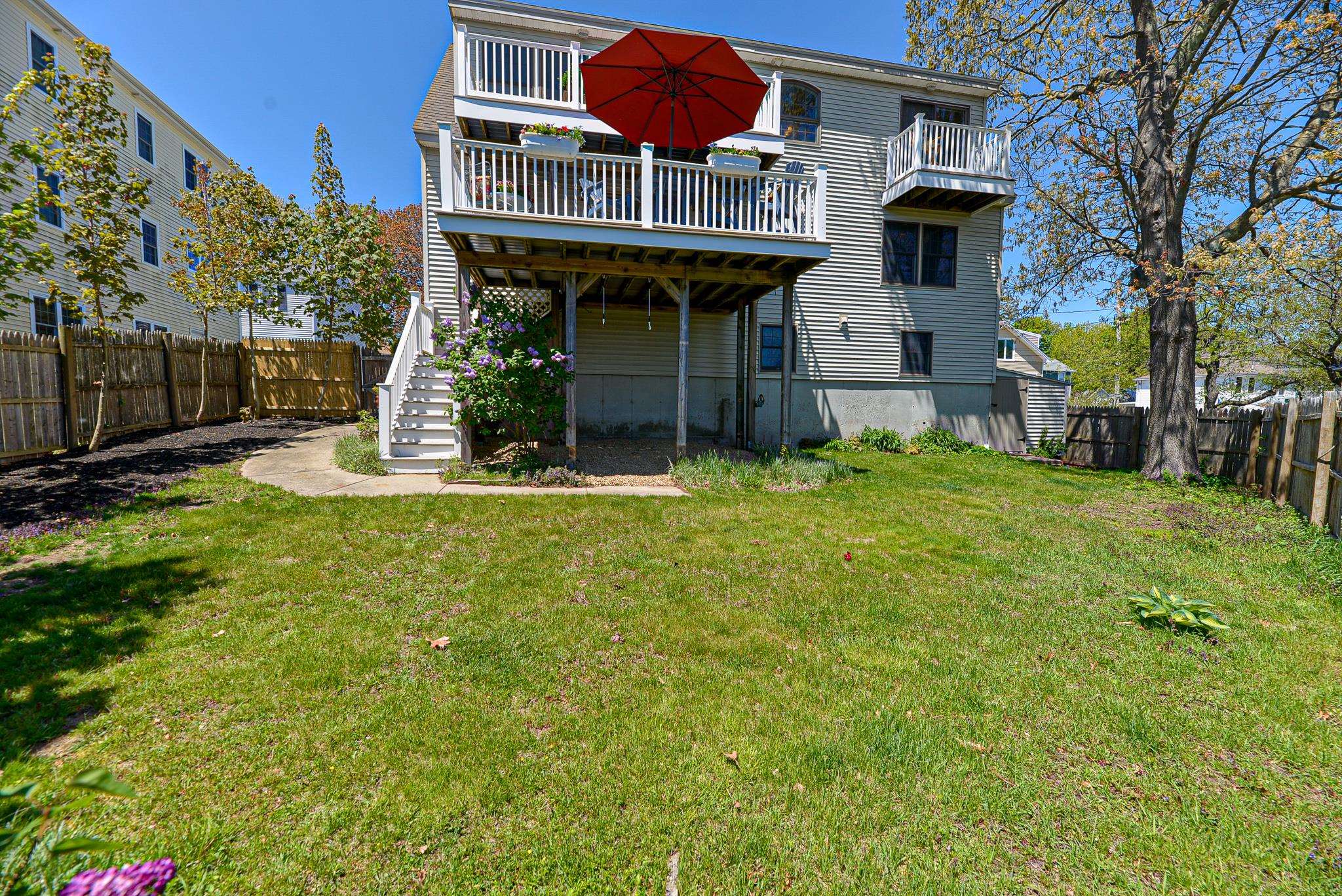 4 Crest Street Hampton, NH 03842 - Photo 38 of 40