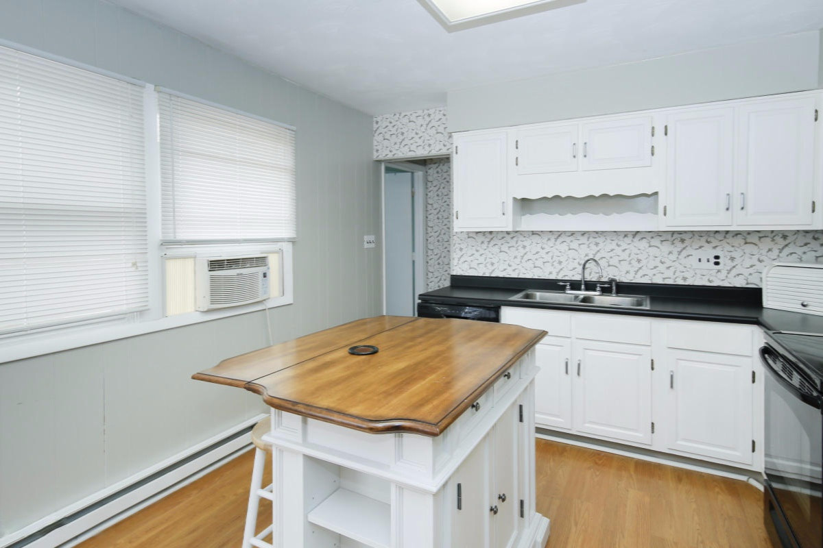 25988 Antler Road Sturgis, MI 49091 - Photo 8 of 25 15046839_07