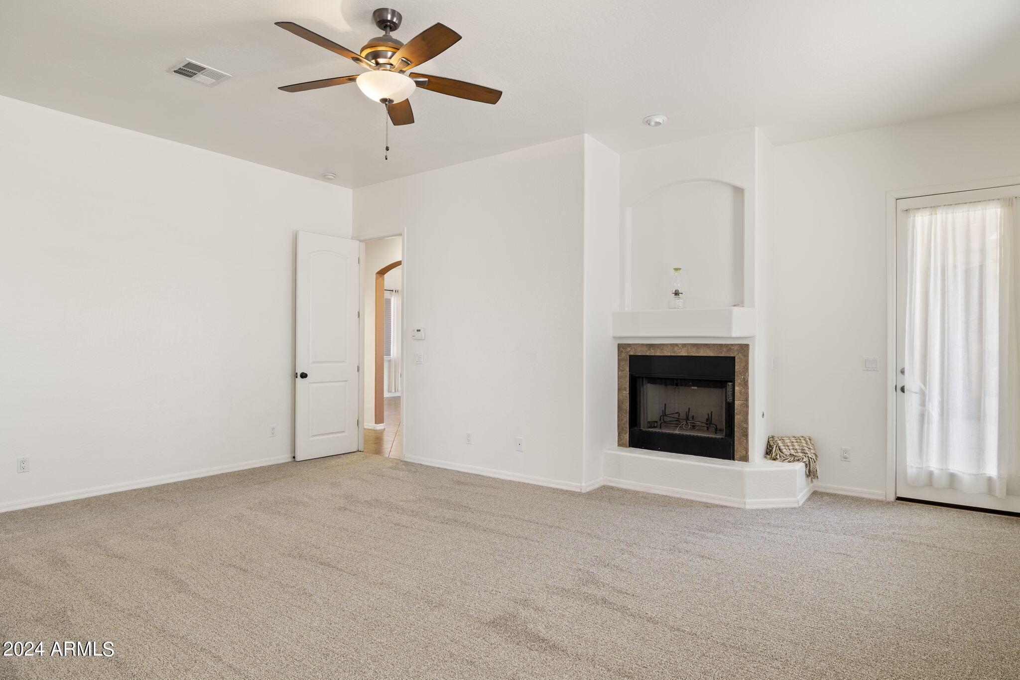 2318 East Carlise Road Phoenix, AZ 85086 - Photo 17 of 52 Master Bedroom