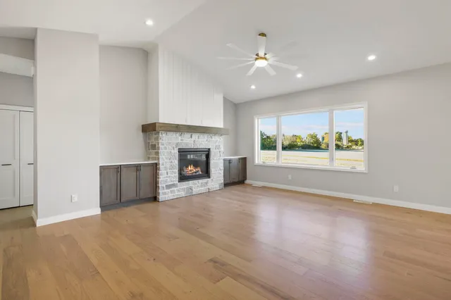 $829,900 | 3005 Wellington, Cottage Grove, WI 53527