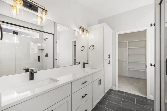 $829,900 | 3005 Wellington, Cottage Grove, WI 53527