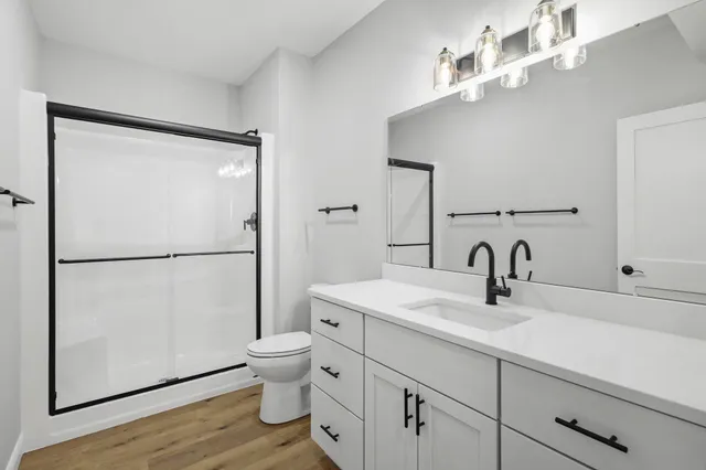 $829,900 | 3005 Wellington, Cottage Grove, WI 53527