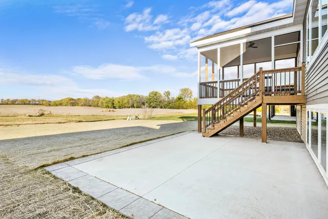 $829,900 | 3005 Wellington, Cottage Grove, WI 53527