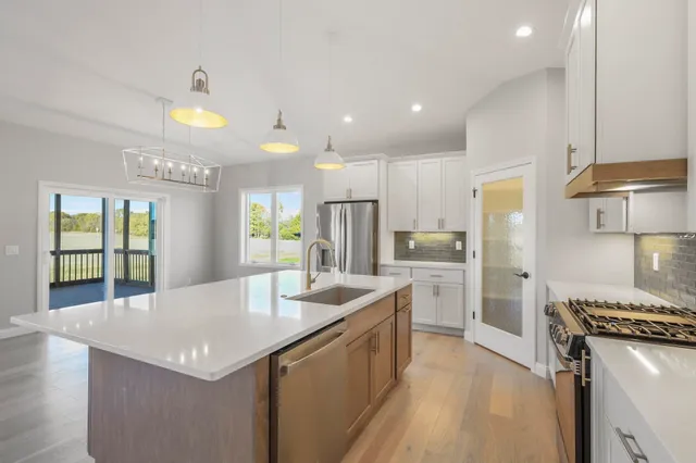 $829,900 | 3005 Wellington, Cottage Grove, WI 53527