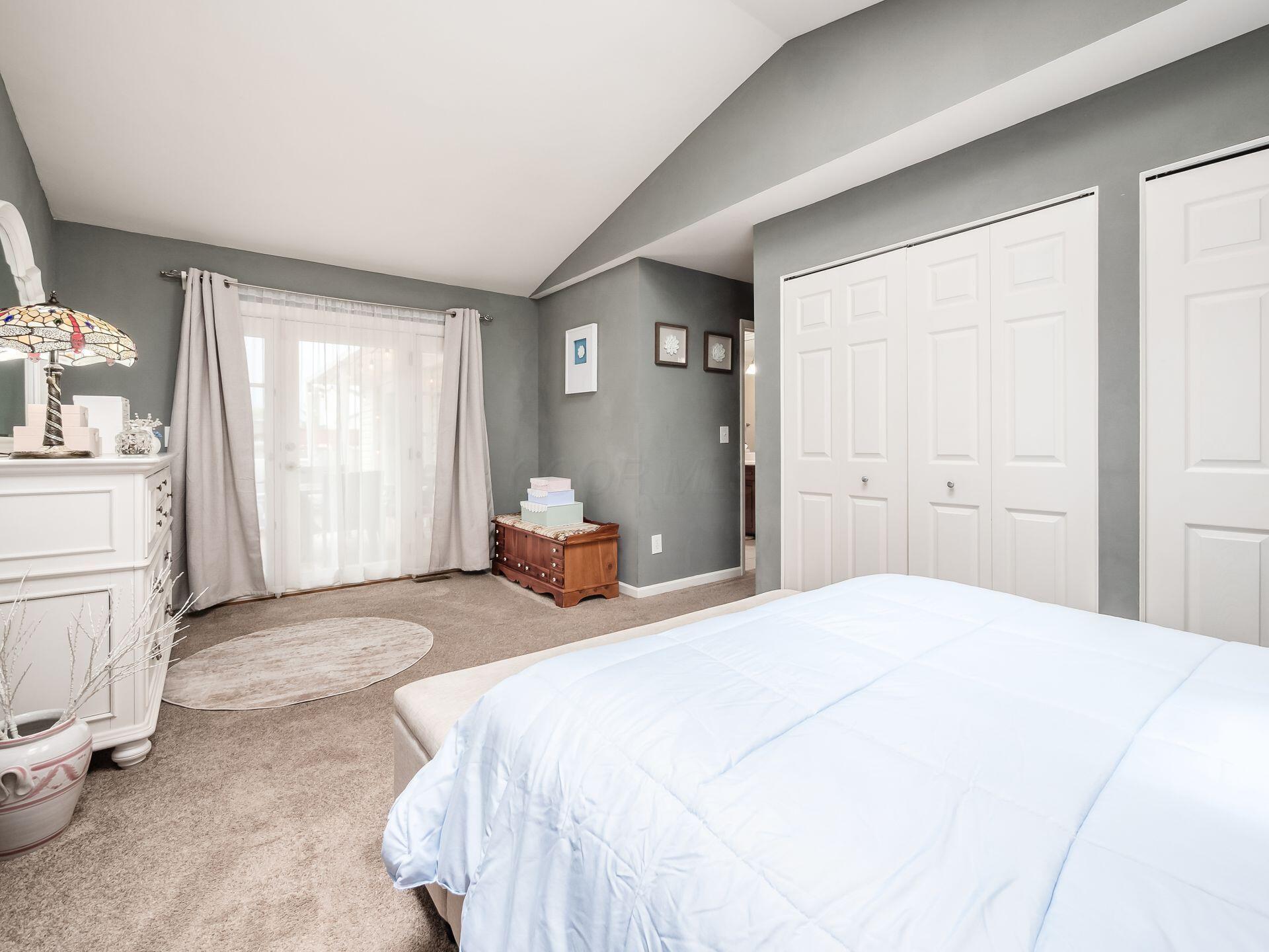2568 Windflower Road Hilliard, OH 43026 - Photo 20 of 36 Master Suite