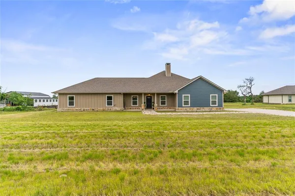 $507,000 | 139 Kriston Lane, Springtown, TX 76082