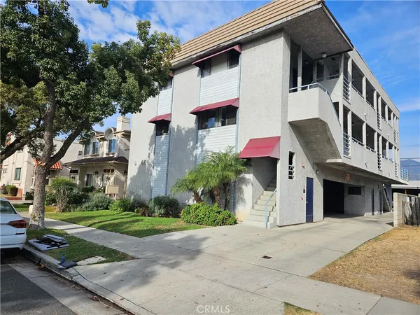 $2,250 | 451 West Wilson Avenue, Unit 6, Glendale, CA 91203