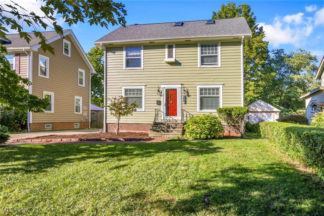 3323 East Fairfax Road Cleveland, OH 44118 - Photo 1 of 24 Welcome to 3323 E. Fairfax Road!