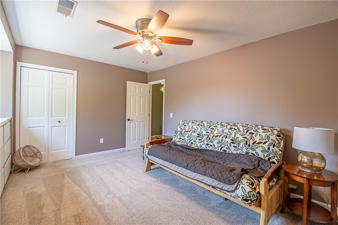 2634 South Forrest Green Drive Decatur, IL 62521 - Photo 13 of 19 Gallery Image 13