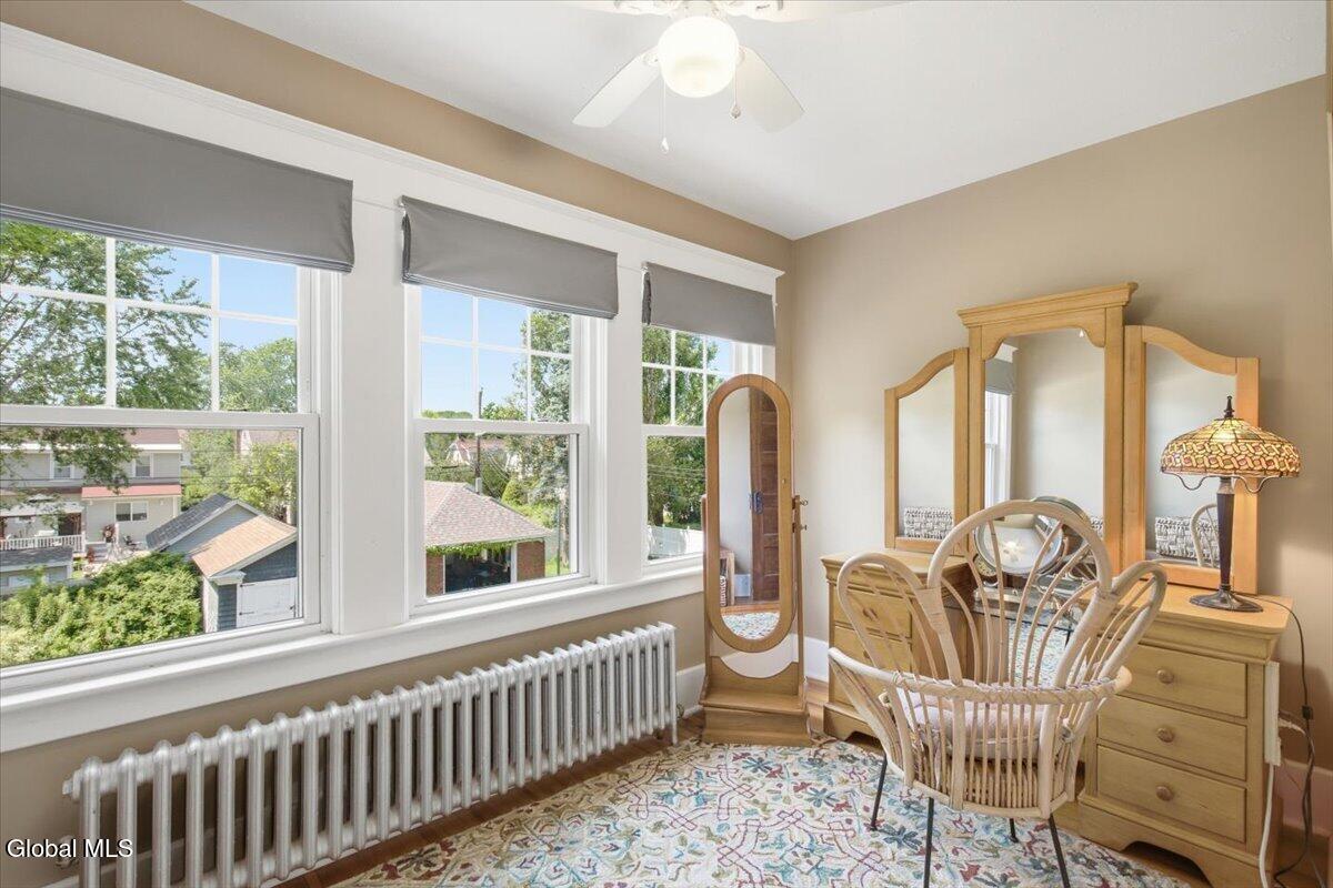 809 Wright Avenue Schenectady, NY 12309 - Photo 25 of 35 28-025_MW2_3377