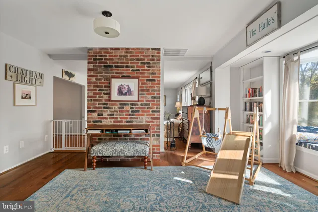 $639,900 | 7164 Bunker Hill Road, The Plains, VA 20198