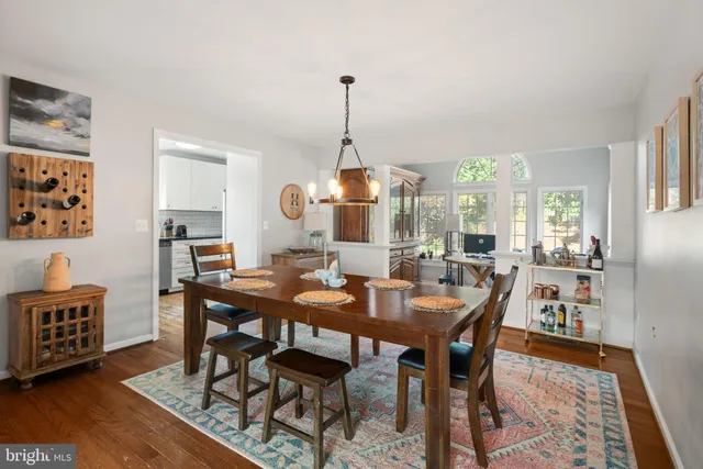 $639,900 | 7164 Bunker Hill Road, The Plains, VA 20198