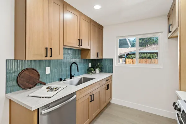 $550,000 | 7524 Widgeon Way, Fair Oaks, CA 95628