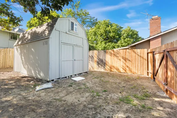 $550,000 | 7524 Widgeon Way, Fair Oaks, CA 95628