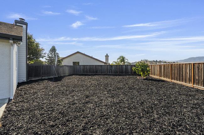 2240 Preston Court Hollister, CA 95023 - Photo 19 of 21 a view of a backyard